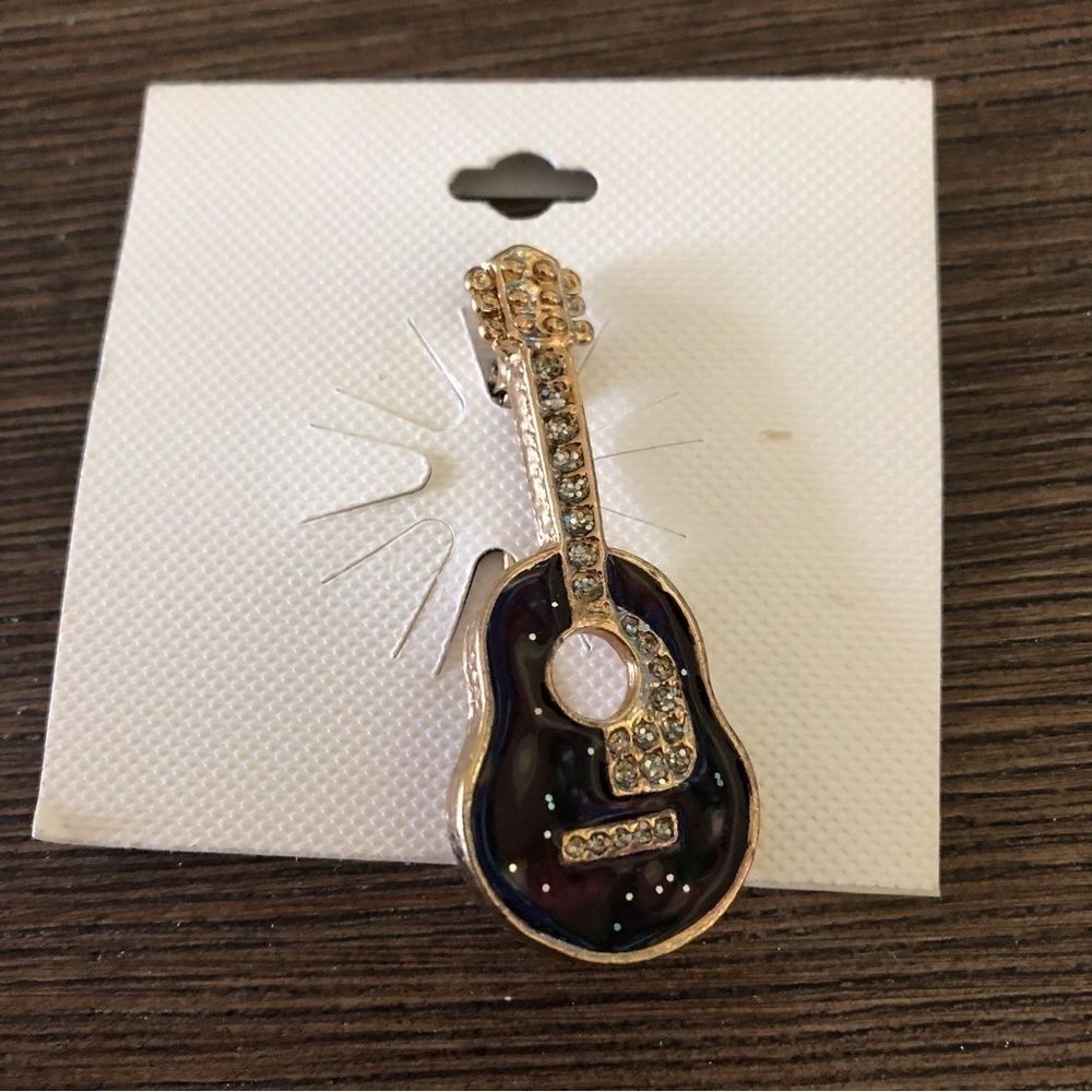 Black Guitar fashion pin